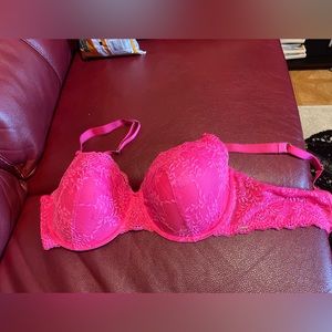 Pink Lace underwire La Vie En Rose bra